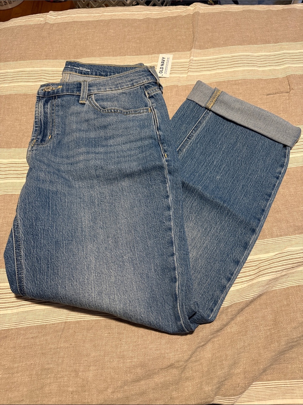 Old Navy Women's Mid Rise Blue Boyfriend Jeans